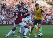 开云体育在线-伯恩利球员发挥出色，带领球队获胜的简单介绍