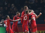 开云在线直播-英格兰羽毛球队绝杀马来西亚羽毛球队，陶菲克统治全场的简单介绍