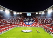 开云体育官方网站-赛道与球场，当西亚卡姆在F1街道赛接管比赛，吉林队决胜局带走快船