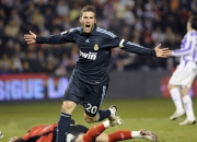 开云官网-切特大场面先生，雄鹿正面击溃爵士，诠释现代篮球的终极答案