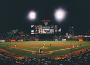 开云体育官方网站-独行者之光，诺里斯单骑扛鼎，雷诺铁蹄下的威廉姆斯挽歌