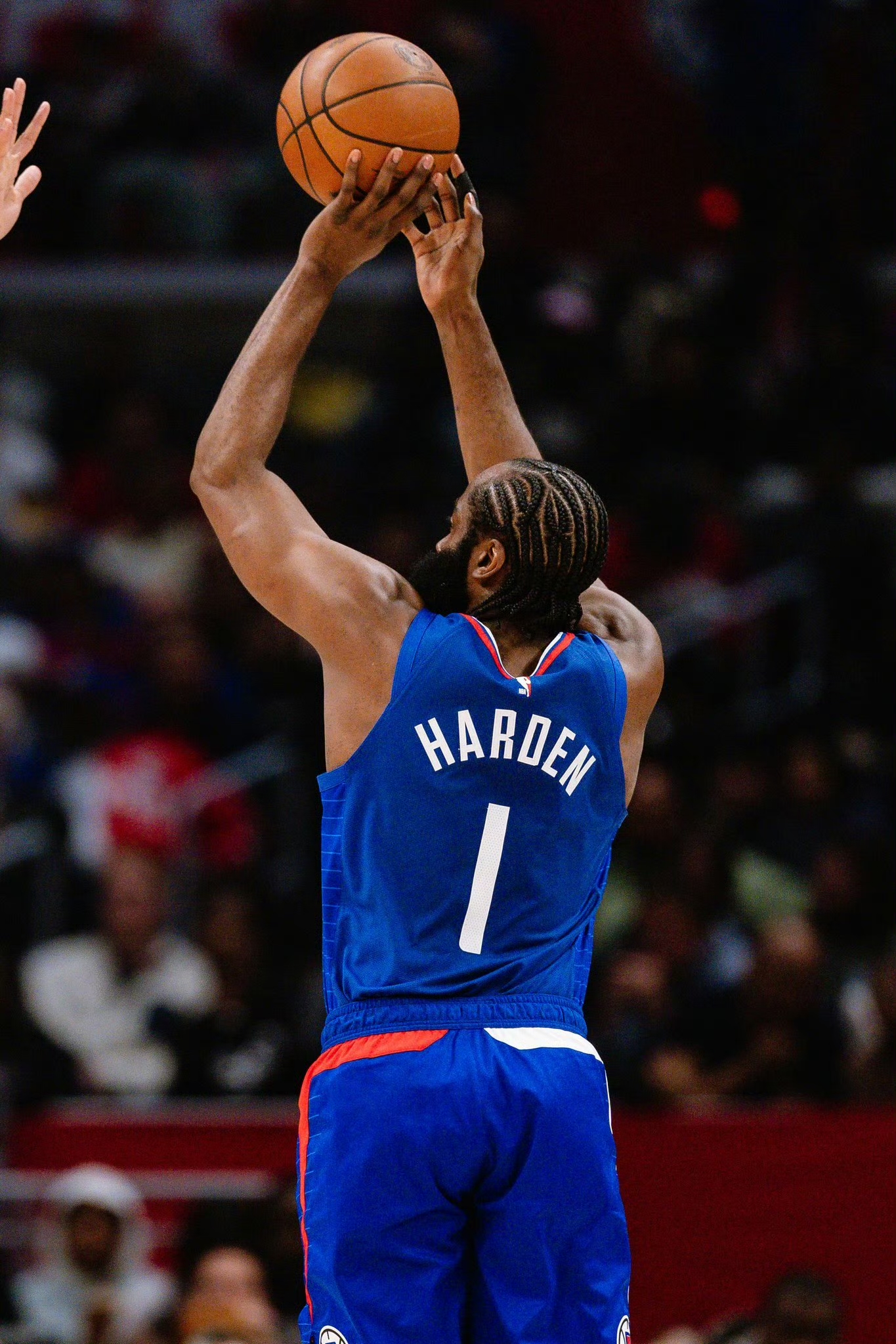 火箭横扫篮网,恩比德三分雨点燃全场 火箭横扫篮网,恩比德三分雨点燃全场