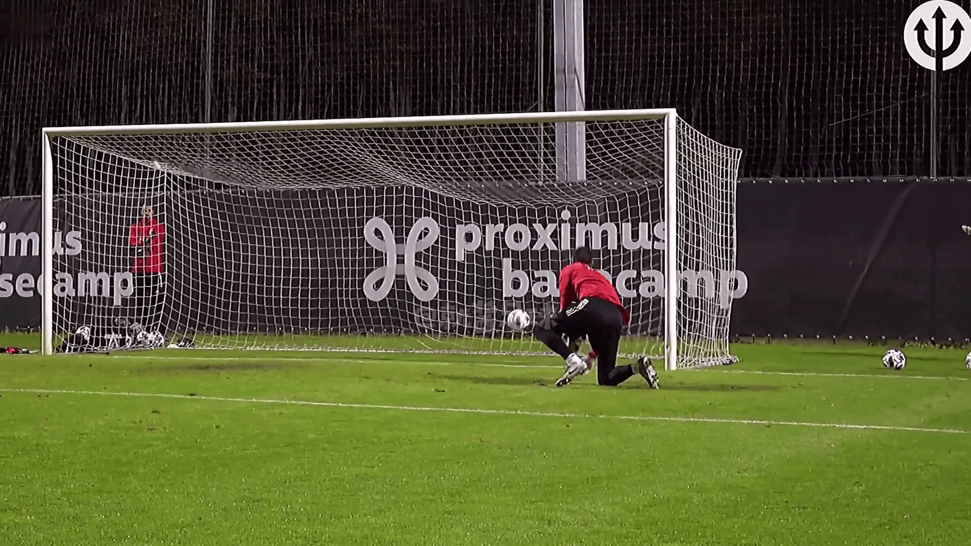 卢森堡队员备战国际足球锦标