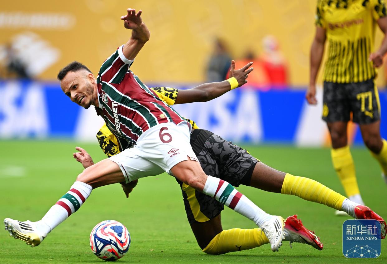 多特蒙德完胜巴西,格纳布里高光表现 多特蒙德完胜巴西,格纳布里高光表现