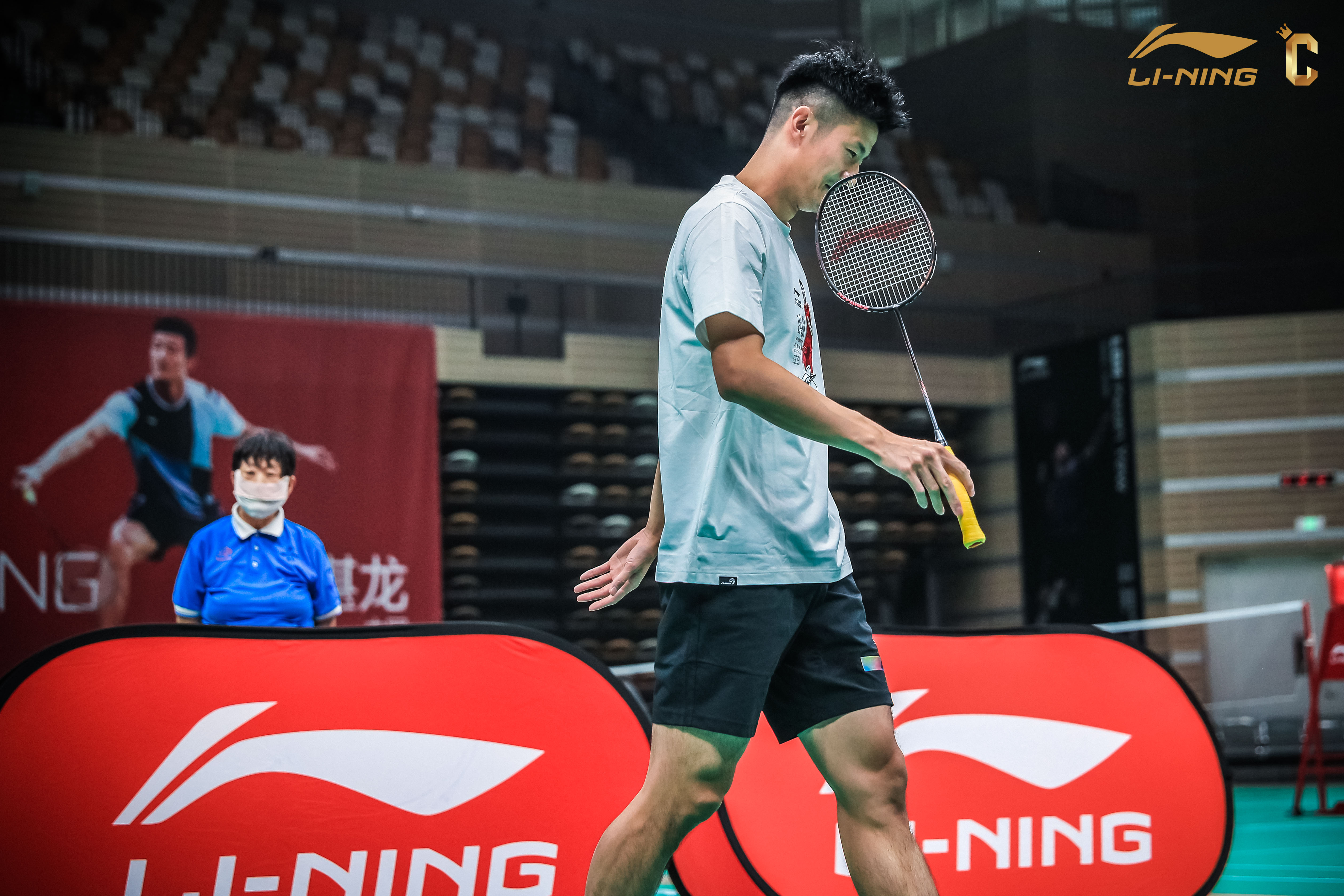 法国羽毛球队爆冷中国羽毛球队,谌龙关键制胜的简单介绍 法国羽毛球队爆冷中国羽毛球队,谌龙关键制胜的简单介绍