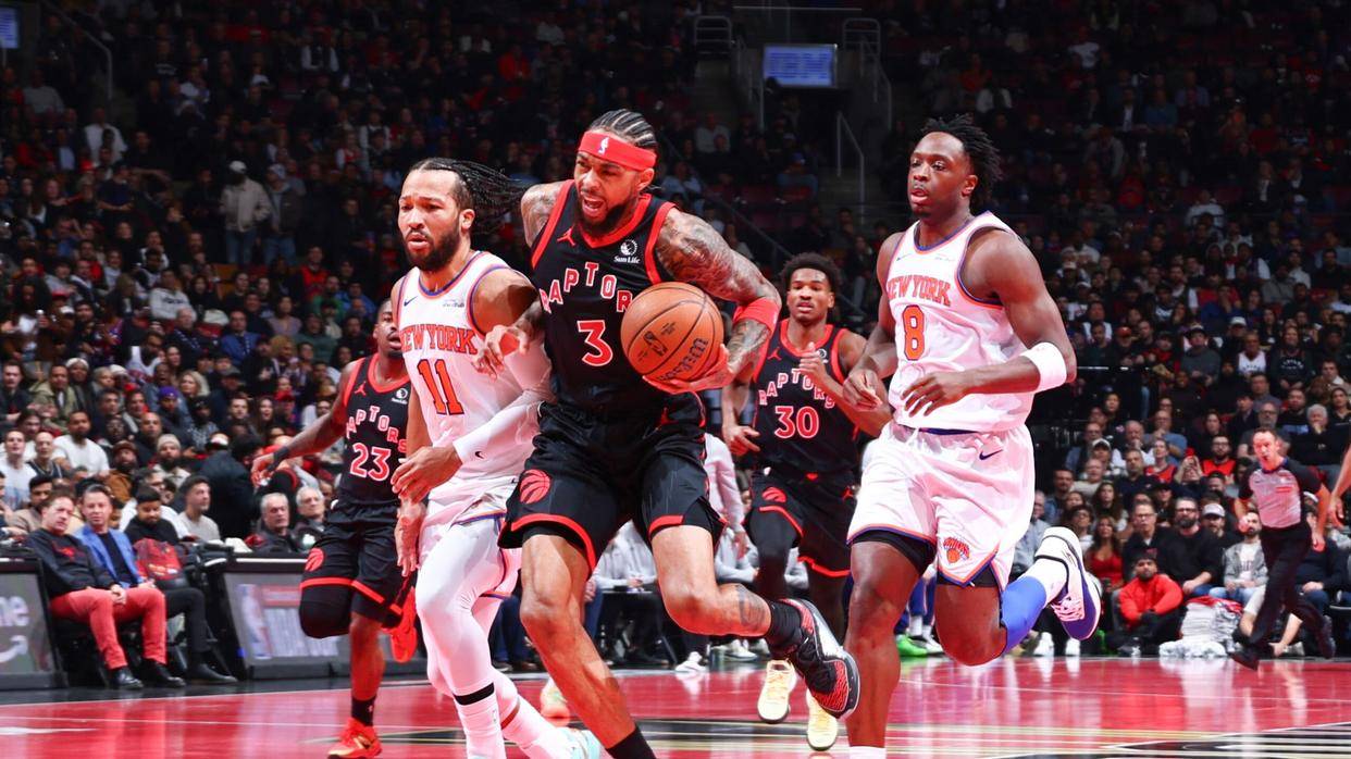 包含猛龙翻盘尼克斯,布拉德利三分雨点燃全场的词条 包含猛龙翻盘尼克斯,布拉德利三分雨点燃全场的词条