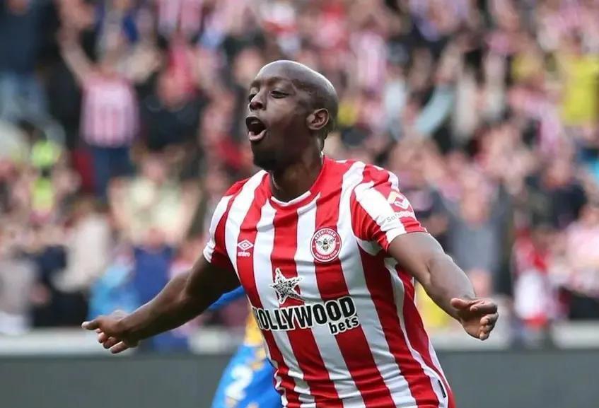 巴萨险胜阿森纳，穆勒状态火热的简单介绍