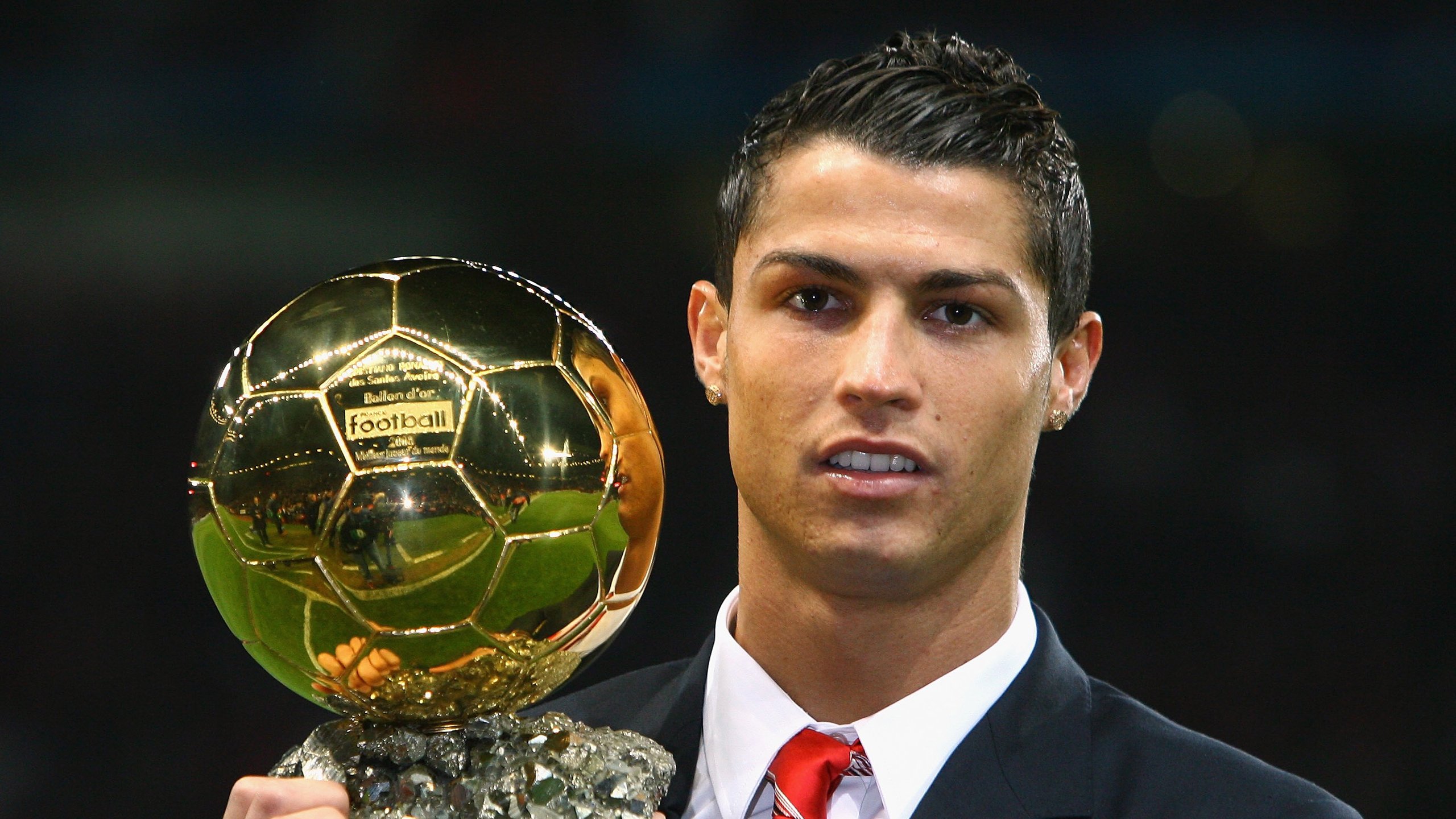 意甲焦点战之夜，切特成为胜负手，一记弧线改写争冠格局